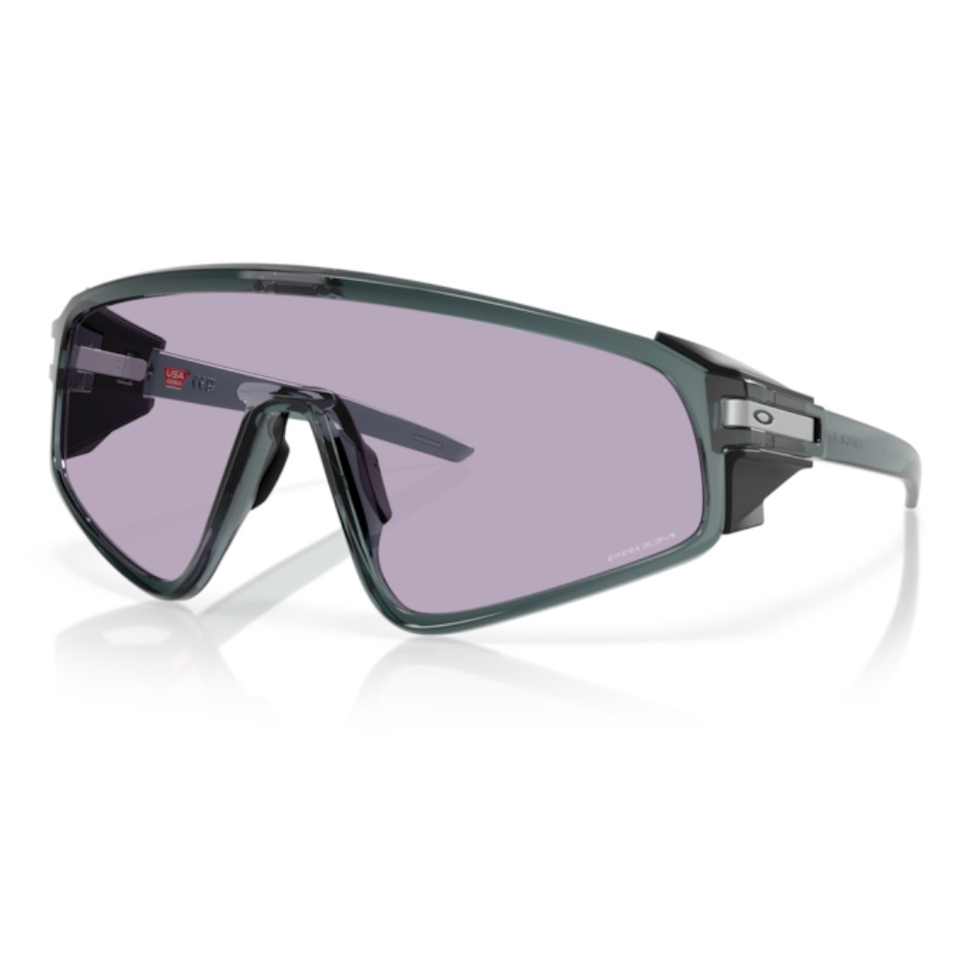 Oakley 0OO9404 Latch Panel